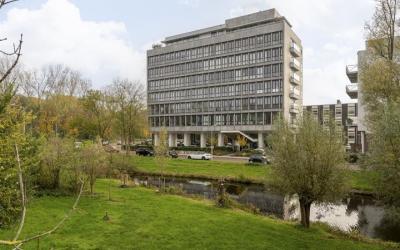Stadhouders. 2-B