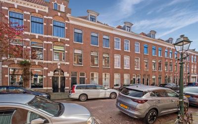 Van Speijks. 122