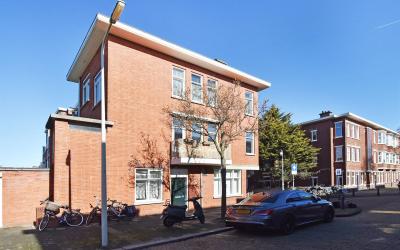 Elise van Calcarstraat 49