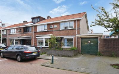 Van Oosterwijk Bruynstraat 28