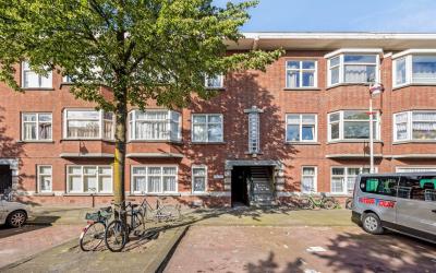 Van Zeggele. 219