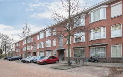 Van Zeggele. 413