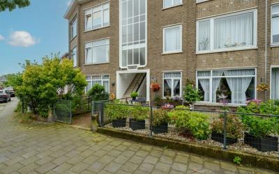 Lopikplein 11
