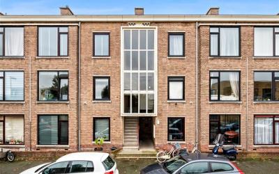 Baambrugges. 71