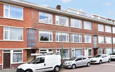 Baambrugges. 147
