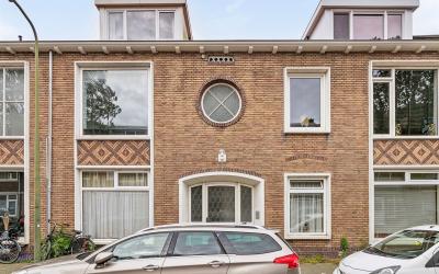 Maarsbergen. 85