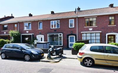 Huisduinens. 47