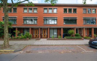 Laan van de. 87