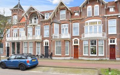 Laan van Me. 412