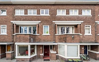 Laan van Me. 825