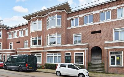 Goudenregen. 124