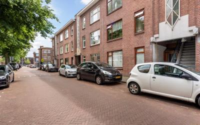 Naarderstraat 145
