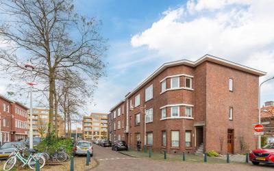 Tienhovense. 24