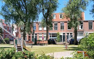 Van St. Ald. 14
