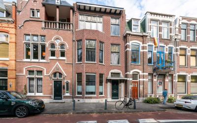 Cornelis de. 109