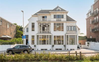 Badhuisweg 3-C