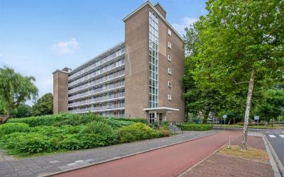 Het Kleine. 128