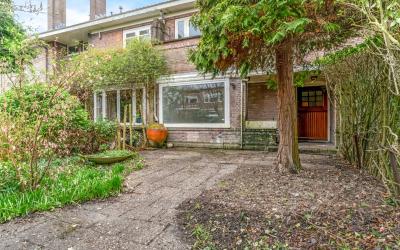 Van Hoeylaan 46