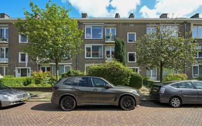 Emmastraat 84