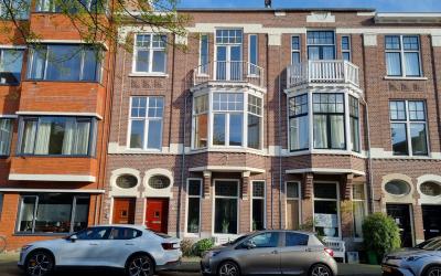 Emantsstraat 25