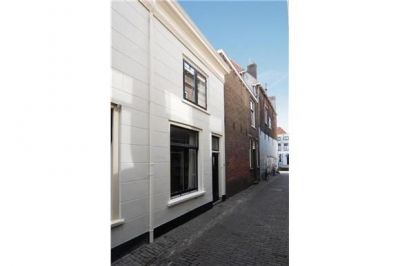 Molstraat 1