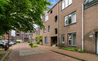 Zuiderstraat 236