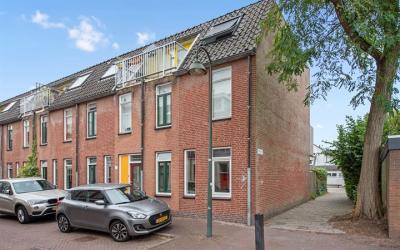 Oranjestraat 34