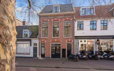 Nieuwe Lang. 1-B