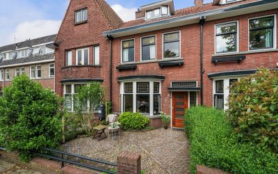 Hof van Del. 50