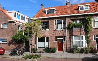 Adriaan Pau. 66