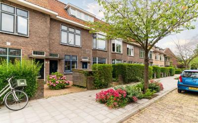 Van der Hei. 71