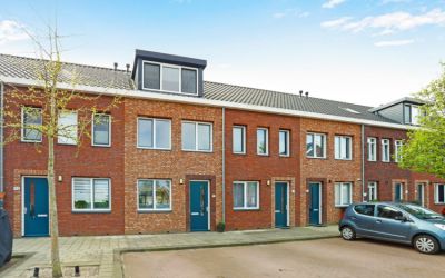 Laan van Le. 100