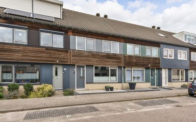 Omanstraat 8