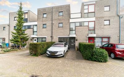 Karibastraat 19