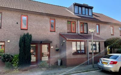 Leeuwerikla. 25
