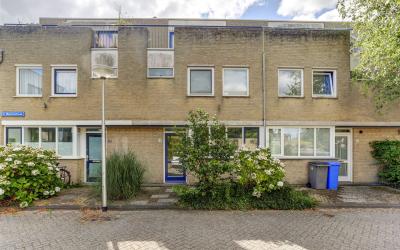 Van Barenst. 19