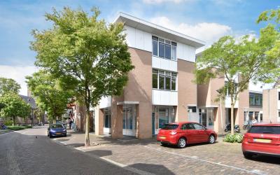 Dorpsplein 11