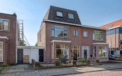Stationsstraat 40