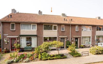 Oranjestraat 52