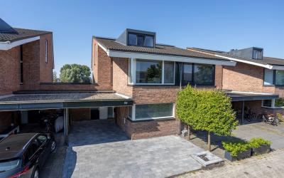 Klapwijkse. 253