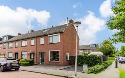 van Kinsbergenstraat 1