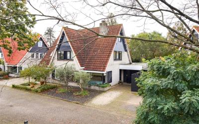 Meidoornstraat 16