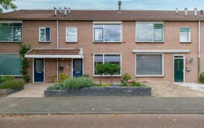 Karel Wiers. 10