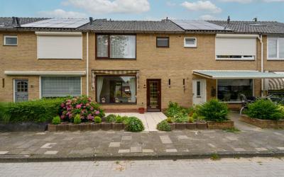 Johan van Oldenbarneveldtstraat 19