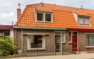 van Rijnstraat 1