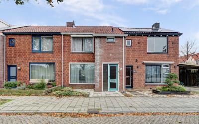 Karel Doorm. 63