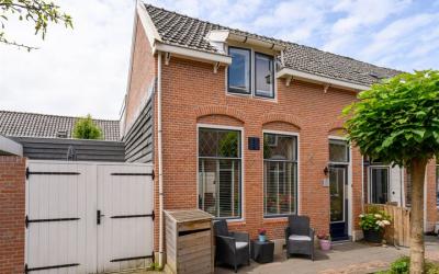 Nijverheids. 4