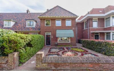 Naaldwijkse. 42