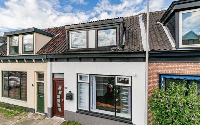Naaldwijkse. 210