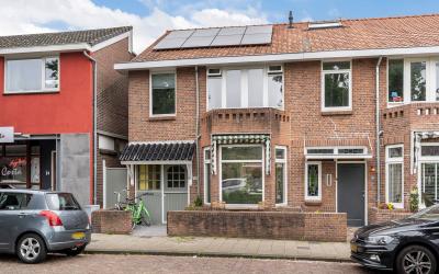 van de Kast. 38